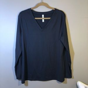 NEW Zenana Long Sleeve Ash Gray Top Size 2X